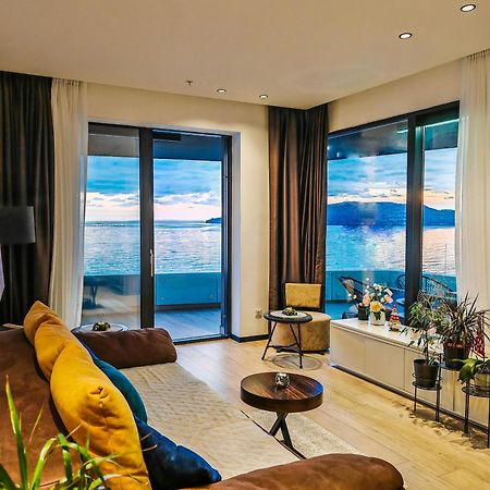 בודווה Beachfront Luxury Apartment מראה חיצוני תמונה