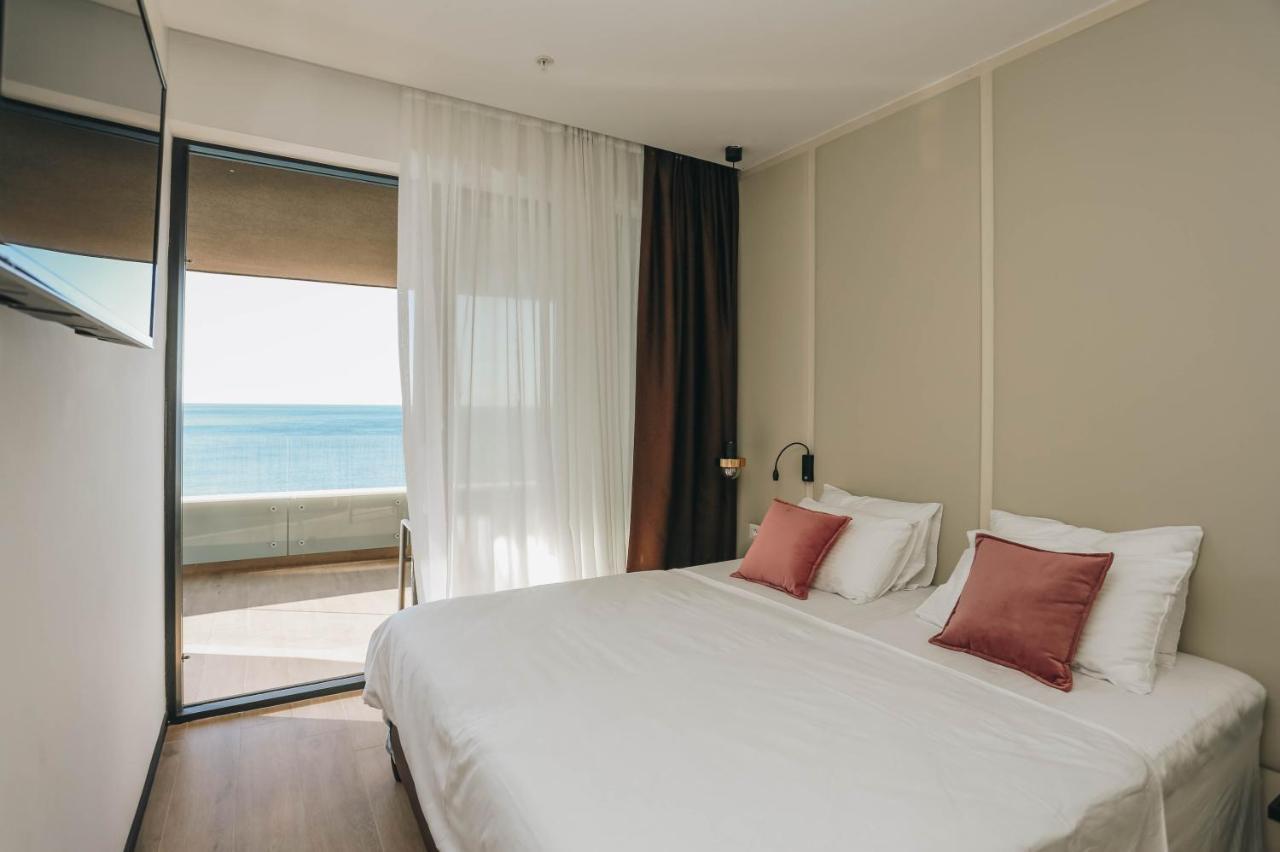 בודווה Beachfront Luxury Apartment מראה חיצוני תמונה